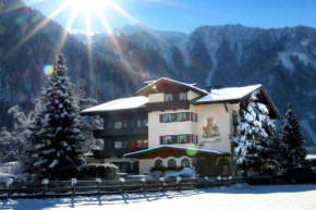 Отель Aparthotel Landhaus St. Joseph, Майрхофен